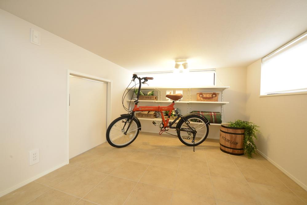 Model house photo. HOBBY ROOM