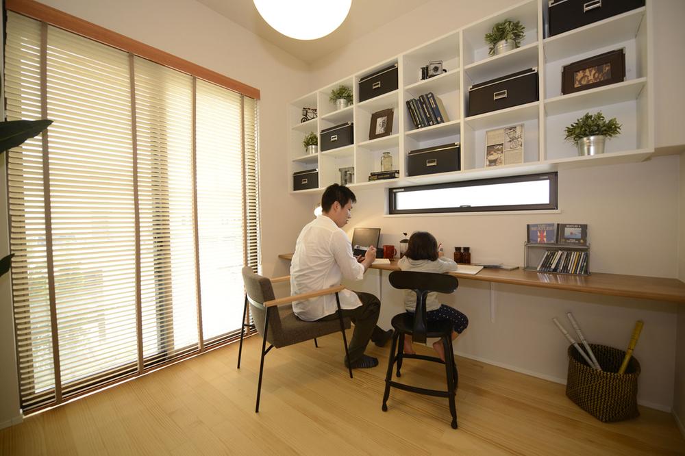 Model house photo. SOHO space