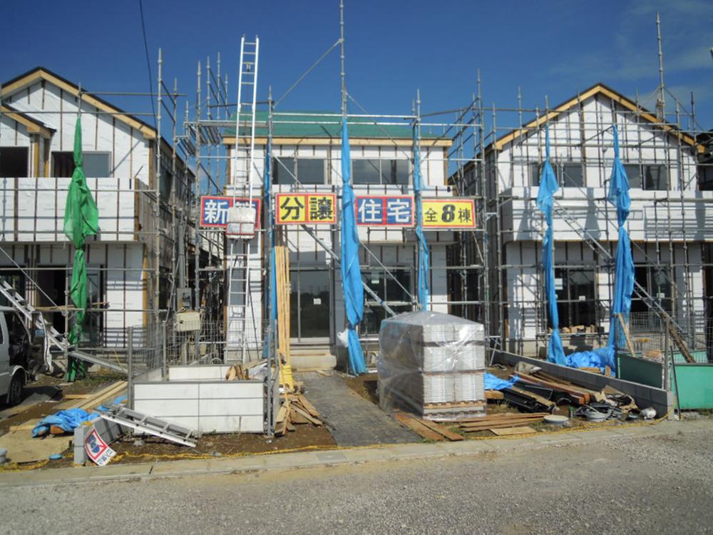 Local appearance photo. Local (10 May 2013) Shooting