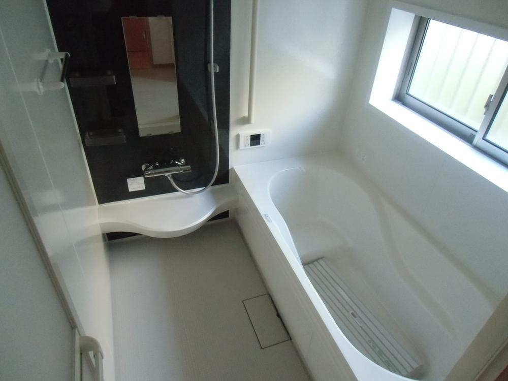 Same specifications photo (bathroom). Example of construction. 