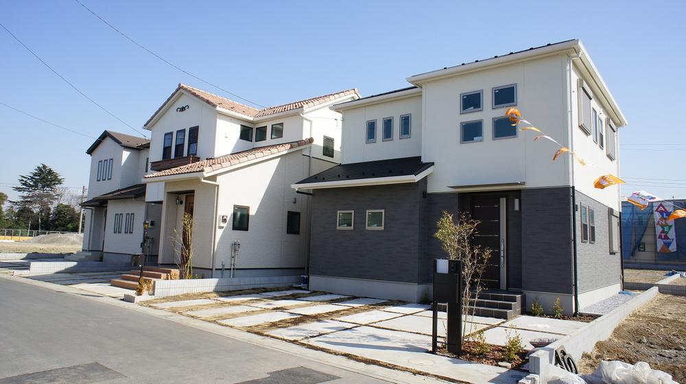 Model house photo. Model house (second phase ・ April 2013 shooting ・ Some contract tenants already)