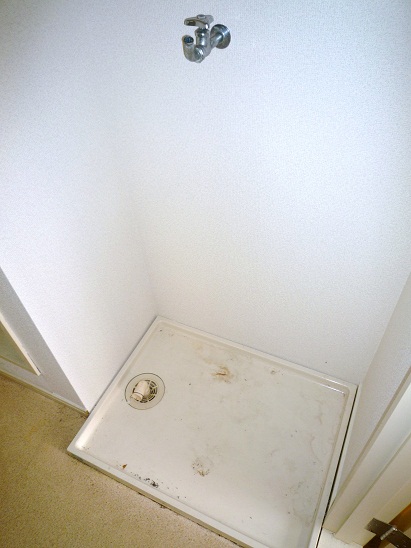 Other. Indoor Laundry Storage