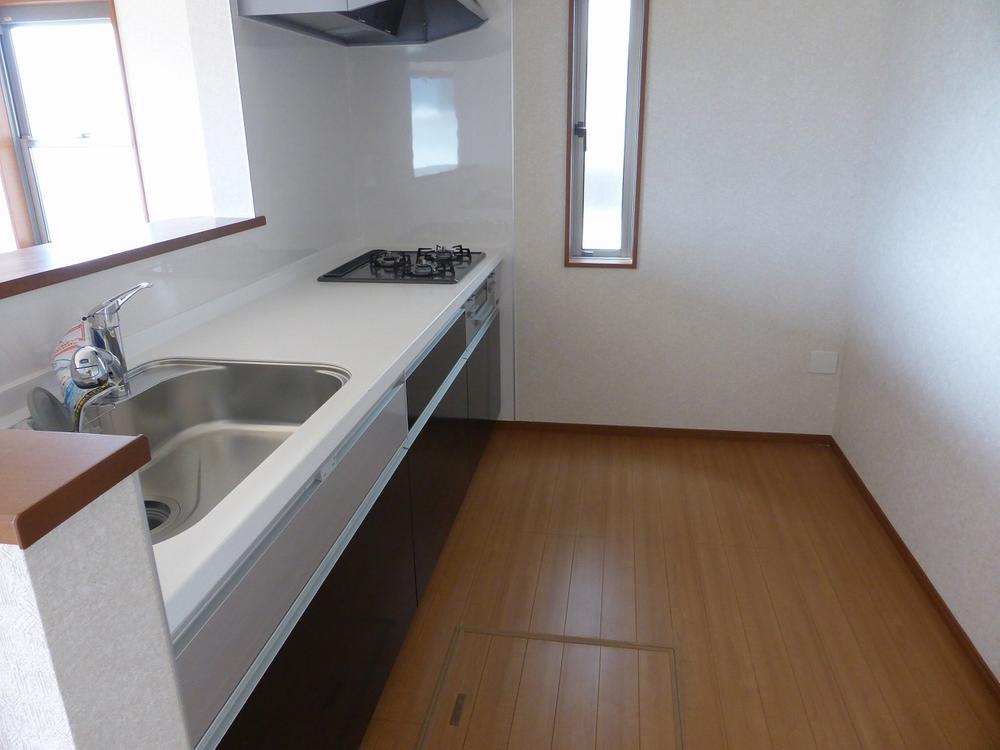 Same specifications photo (kitchen). Example of construction