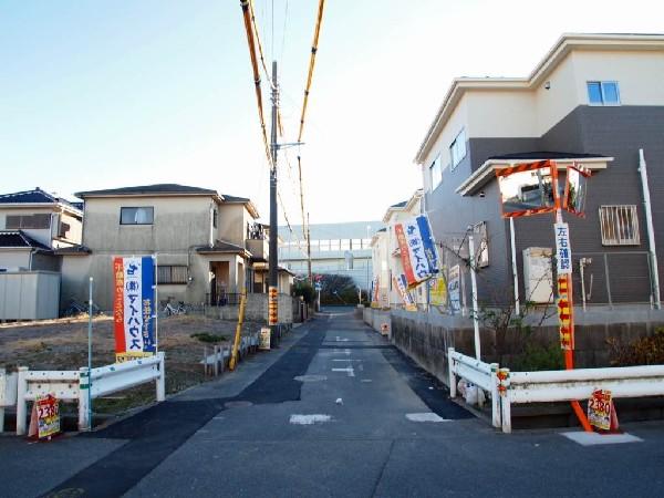 Local photos, including front road