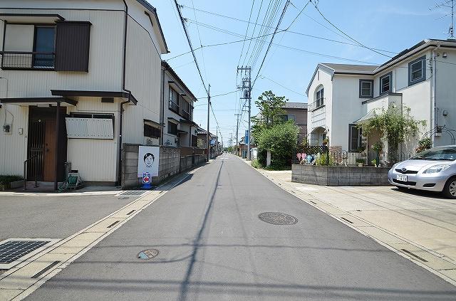 Local photos, including front road