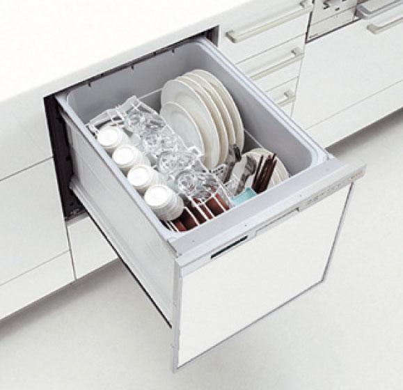 Other Equipment. Dishes of built-in type of dishwasher to properly support the cleaning up is standard equipment. Also it leads to water-saving. 