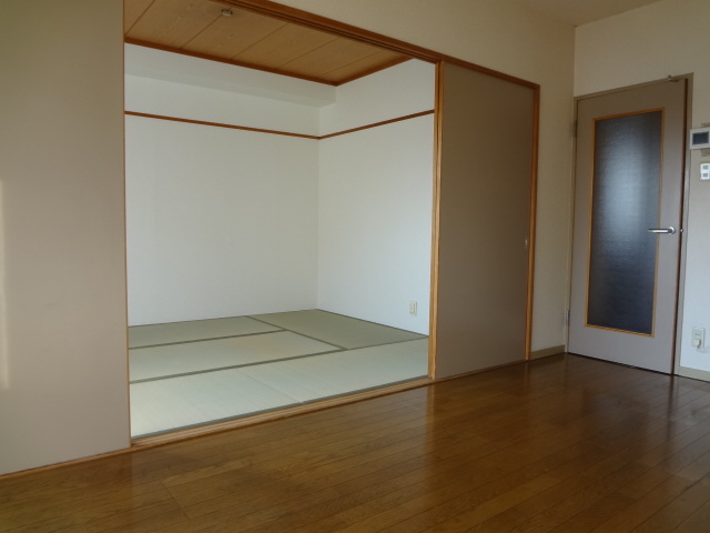 Other room space