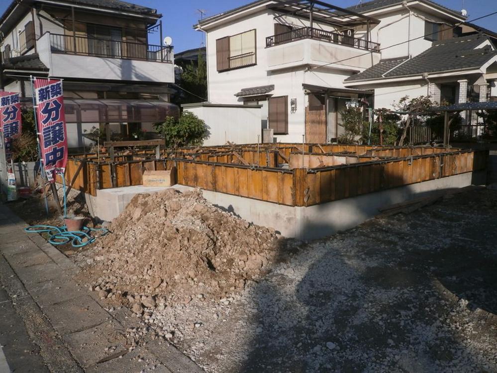 Local appearance photo. Local (11 May 2013) Shooting