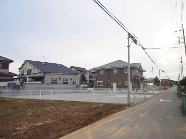 Local photos, including front road