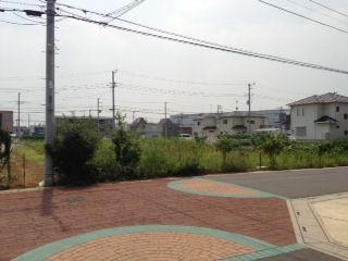 Local photos, including front road. Local (August 2013) Shooting