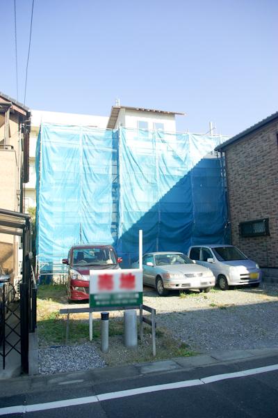 Local appearance photo. Local (12 May 2013) Shooting