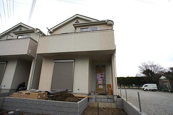 Local appearance photo. Local (12 May 2013) Shooting Building 3