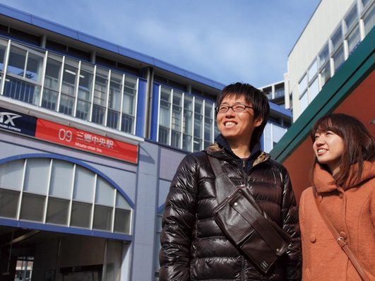 Surrounding environment. Surrounding environment