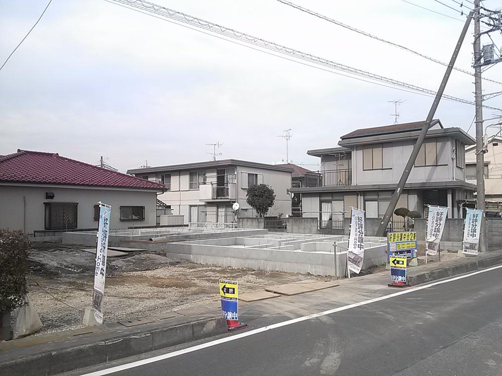 Local appearance photo. Local (12 May 2013) Shooting