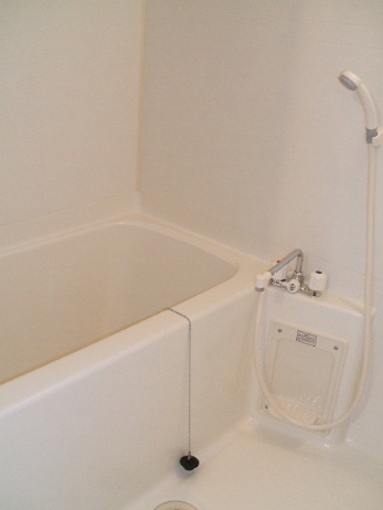 Bath. Bathroom to put loose