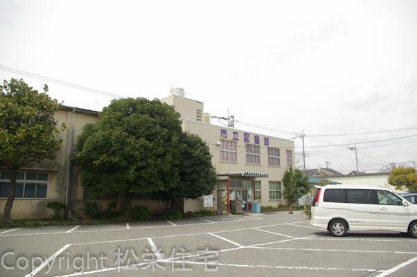 library. Misato City 1829m until the Public Library
