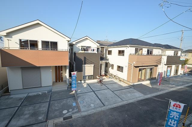 Rendering (appearance). Equipped with two garage! All room is a south-facing sun per good! ! 