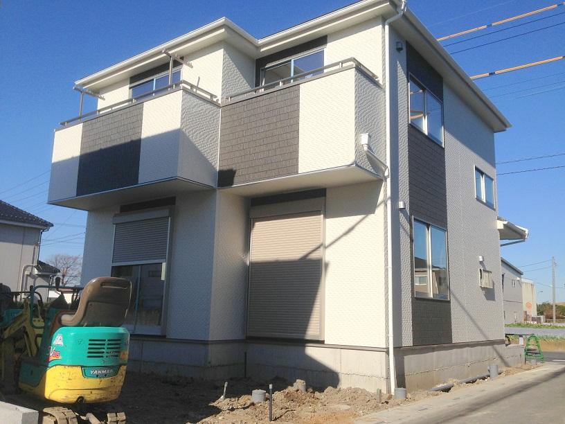 Local appearance photo. Local (12 May 2013) Shooting