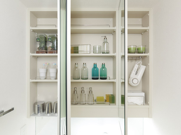 Bathing-wash room.  [Housed three-sided mirror] Inside, Frequently used design so that it can be stored easy-to-use items. (H type)
