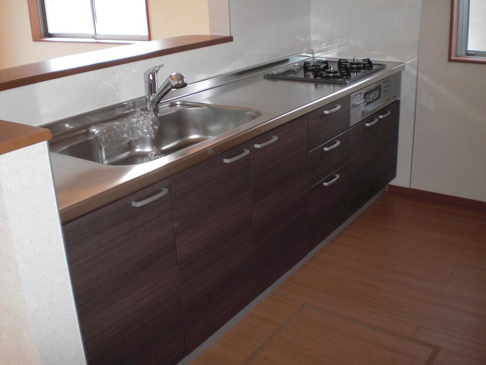 Kitchen. Same specification type kitchen