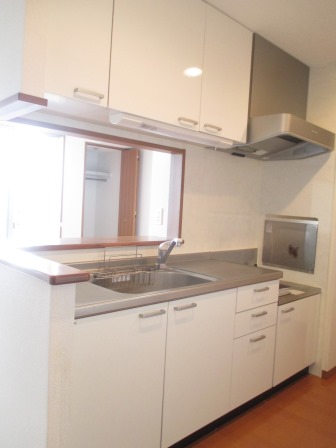 Kitchen.  ※ The photograph is a No. 204