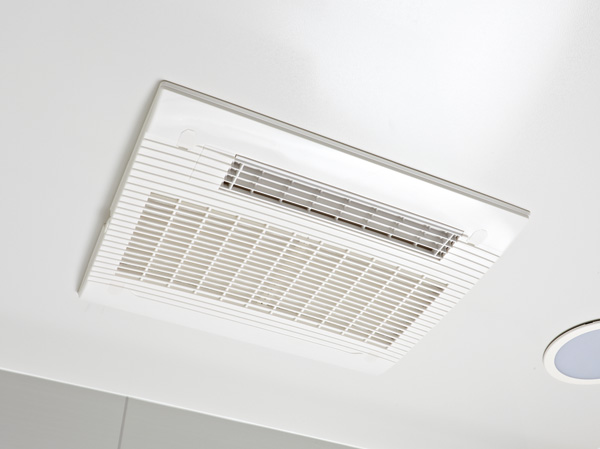 Bathing-wash room.  [Bathroom ventilation heating dryer] Your laundry without having to worry about even the day of rain. Clothes drying, such as multi-functional bathroom ventilation heating dryer.