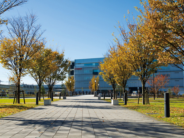 Surrounding environment. To dance park lawn open space (1-minute walk / About 80m)
