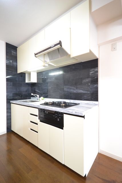 Kitchen. Artificial marble top of the system Kitchen