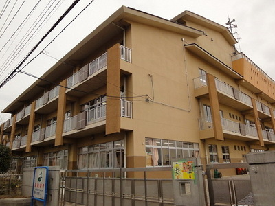 Primary school. Shinwa 1000m up to elementary school (elementary school)