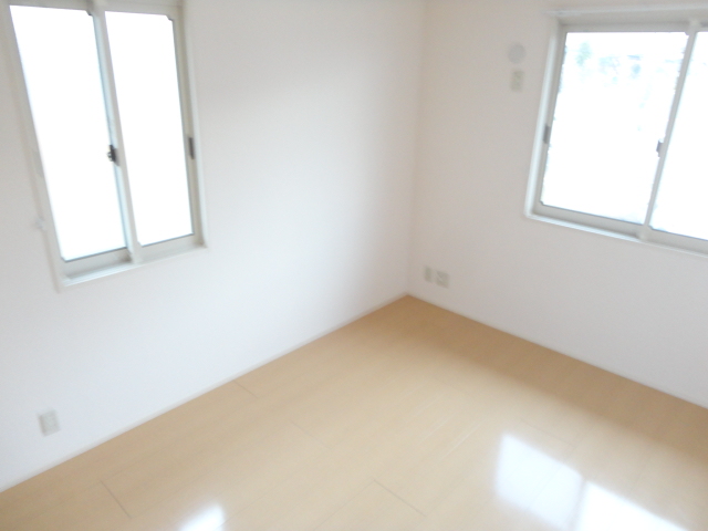 Living and room. Warm water washing toilet