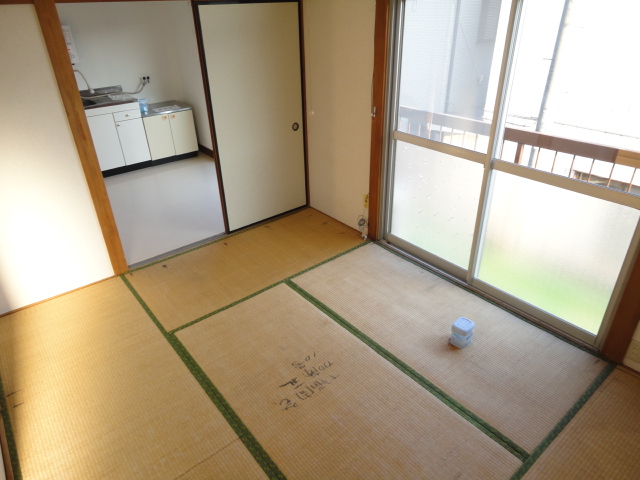 Other.  ※ Tatami mats will be replaced during the move-in