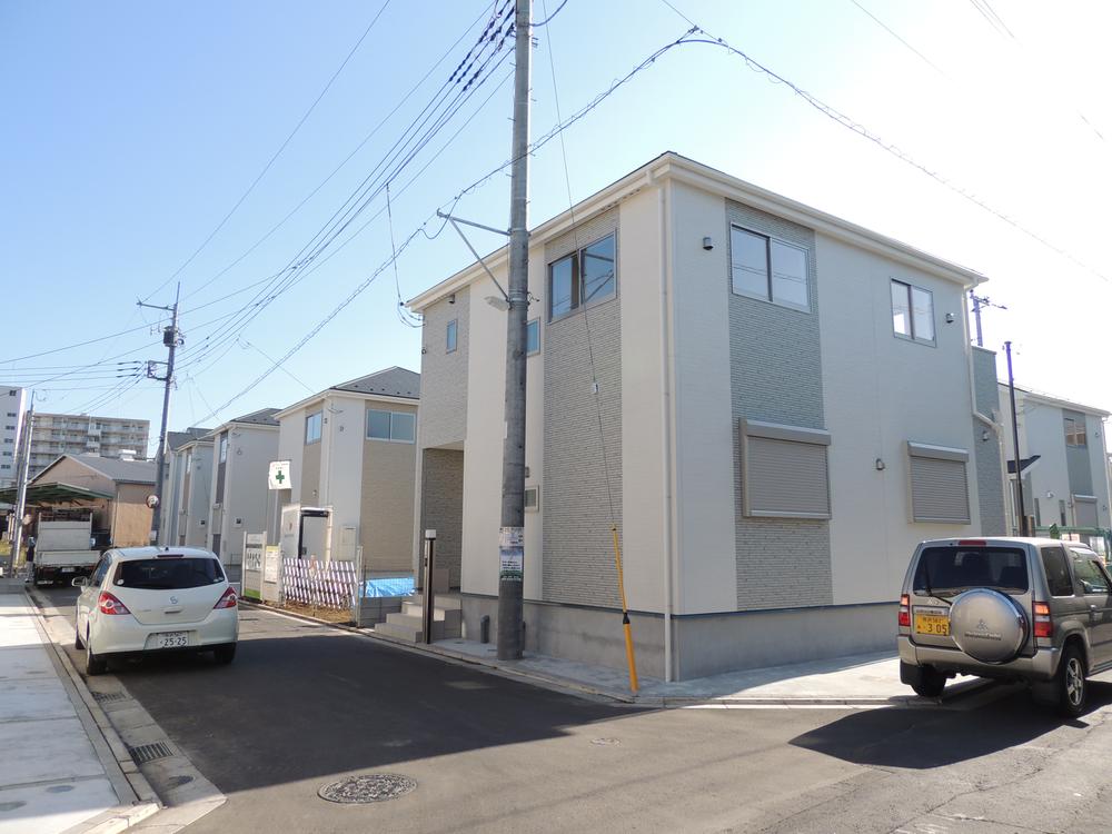 Local appearance photo. local