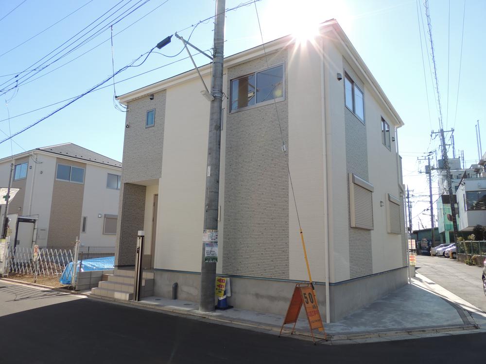 Local appearance photo. local