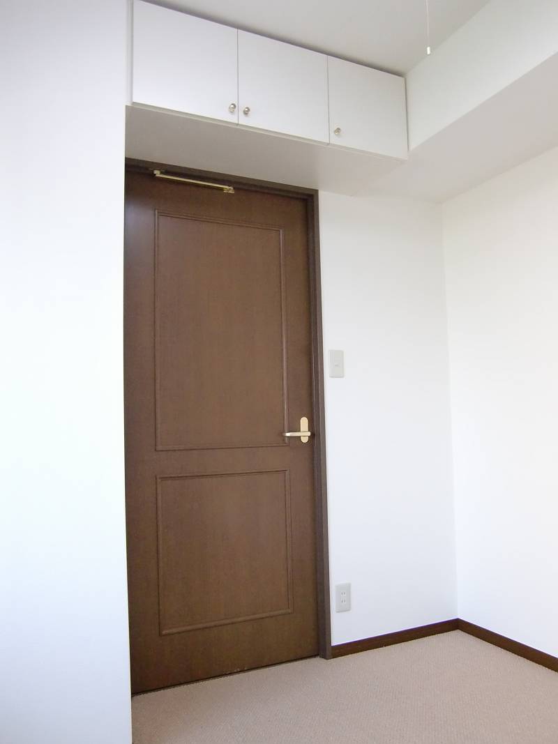 Living and room. Western-style 4.6 Pledge Was carpet Chokawa.