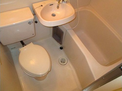 Bath. 3-point unit bus (^_^) / 