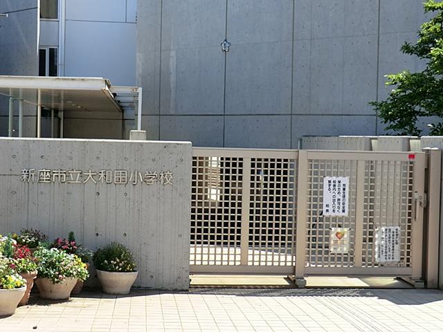 Primary school. Owada until elementary school 1910m