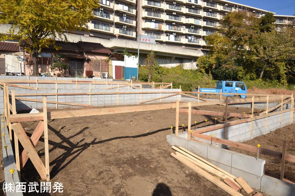 Local appearance photo. Local (11 May 2013) Shooting