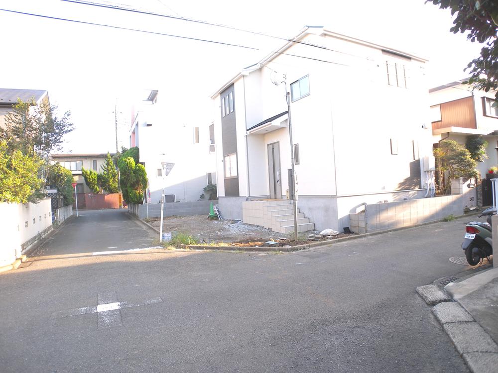 Local appearance photo. Local (10 May 2013) Shooting