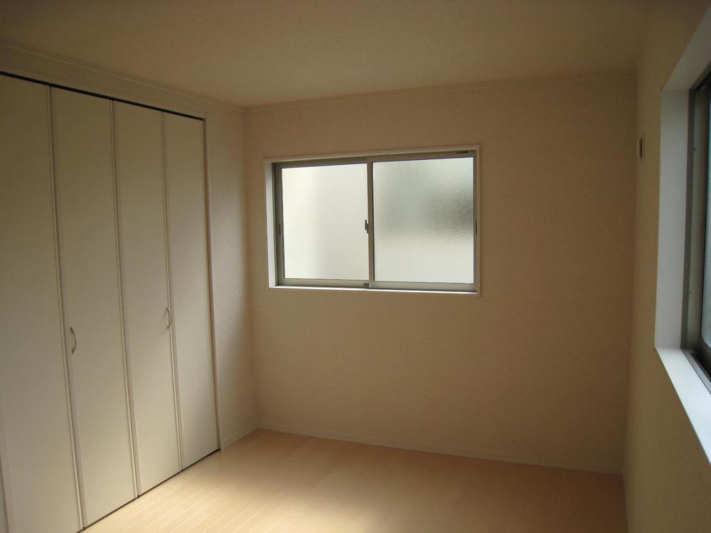 Same specifications photos (Other introspection)