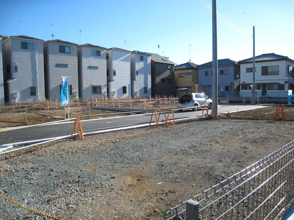 Local photos, including front road