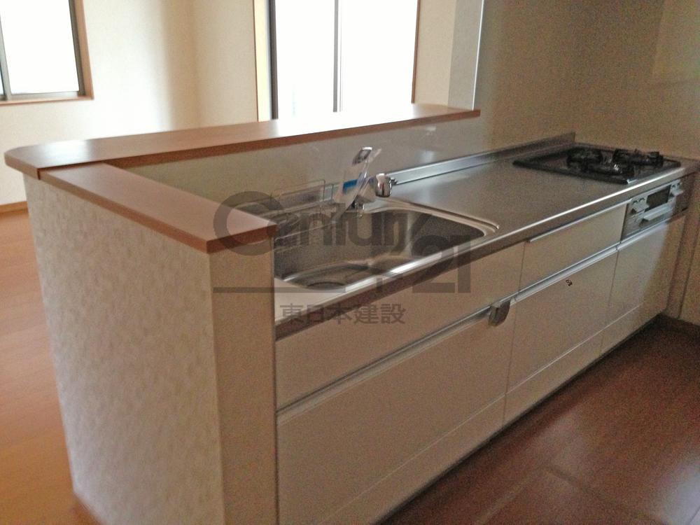 Kitchen. Local (11 May 2013) Shooting