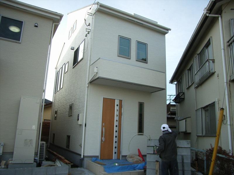 Local appearance photo. Local (12 May 2013) Shooting