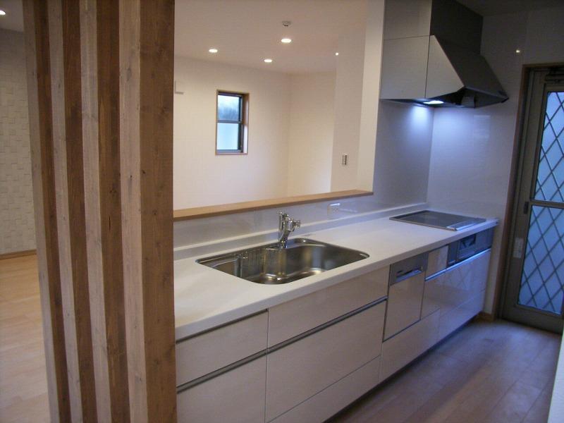 Kitchen. Local (12 May 2013) Shooting Dishwasher ・ IH system kitchen with cooking heater