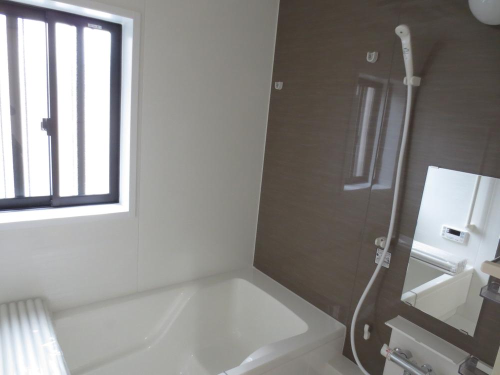 Bathroom. Spacious bathroom 1 tsubo or more! !