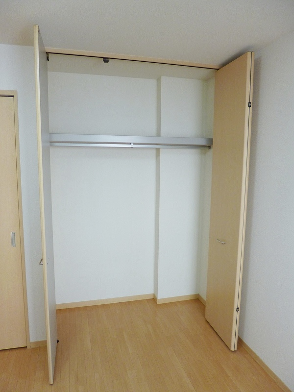 Receipt. Another Room No. reference photograph