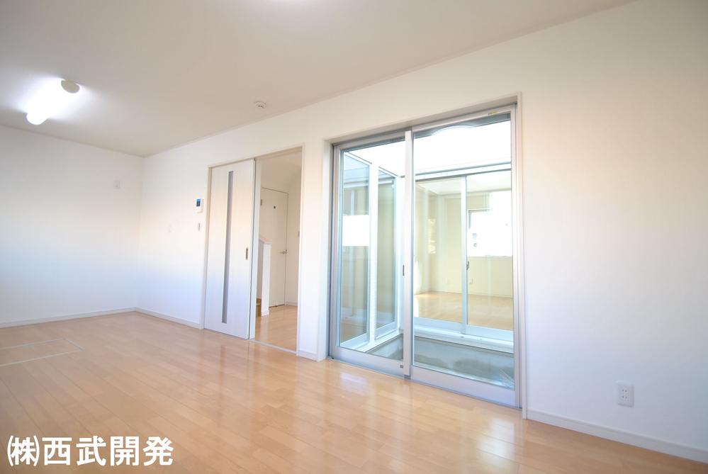 Living. Indoor (12 May 2013) Shooting