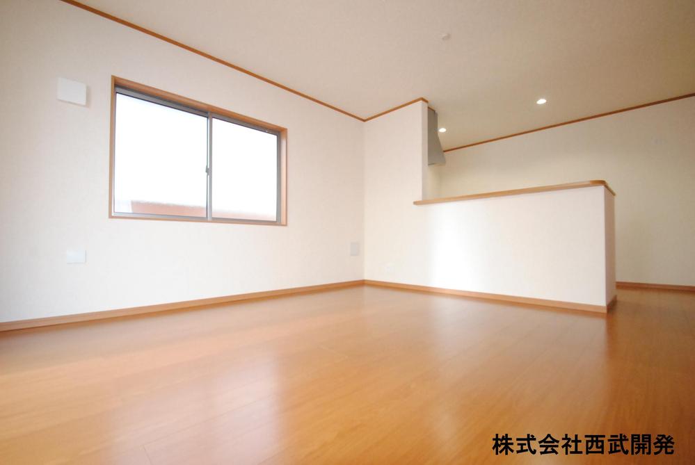 Living. Indoor (12 May 2013) Shooting