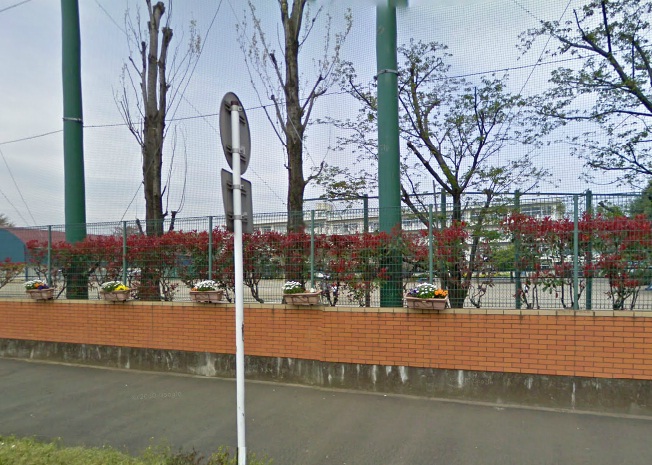 Primary school. Nobidome 350m to Small (elementary school)