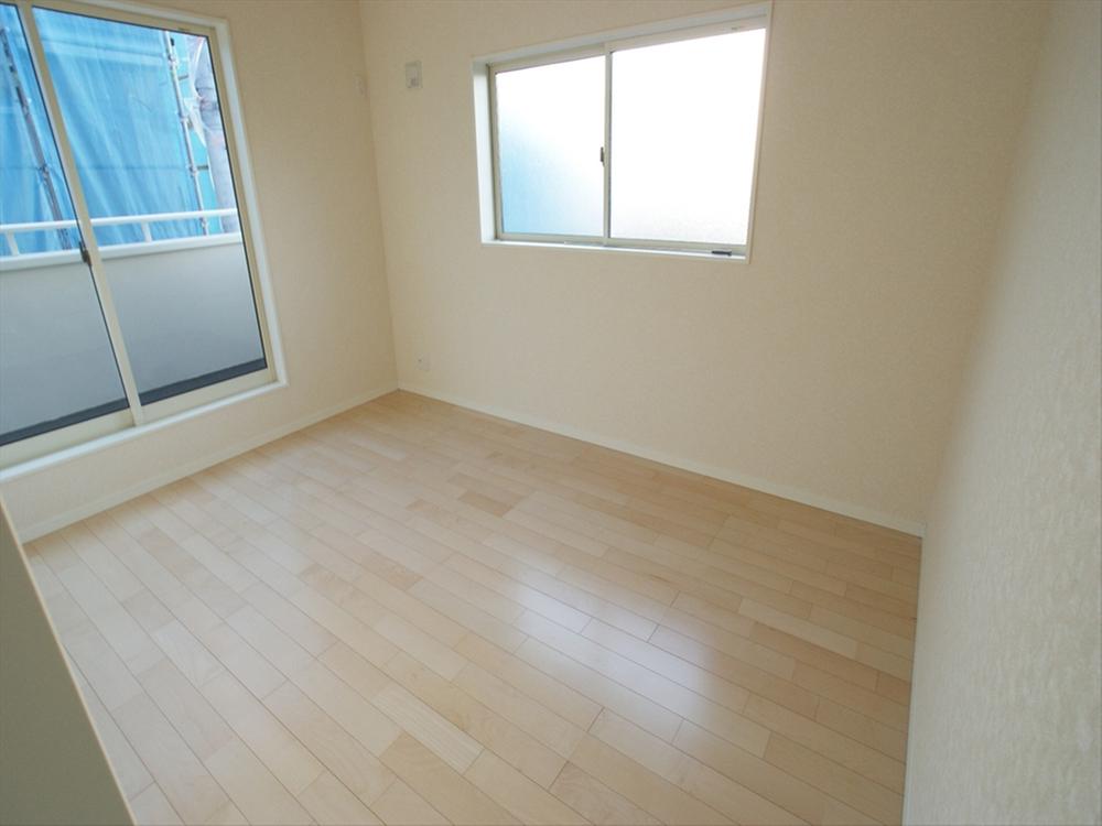 Non-living room. <13 Building>