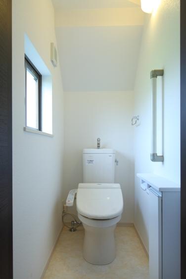 Other Equipment. 1 ・ Adopt a popular bidet toilet on the second floor of a toilet in a clean and comfortable feeling (same specifications)